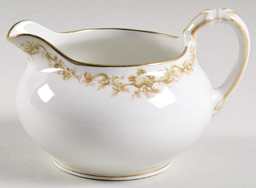 AHR345 Creamer by Charles Ahrenfeldt-1