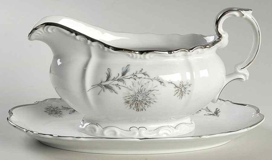 Summertime Gravy Boat with Attached Underplate by Aladdin-1