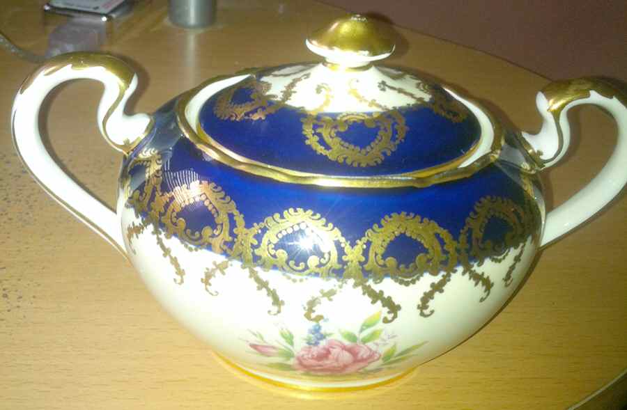 7501 Sugar Bowl & Lid by John  Aynsley & Sons-1