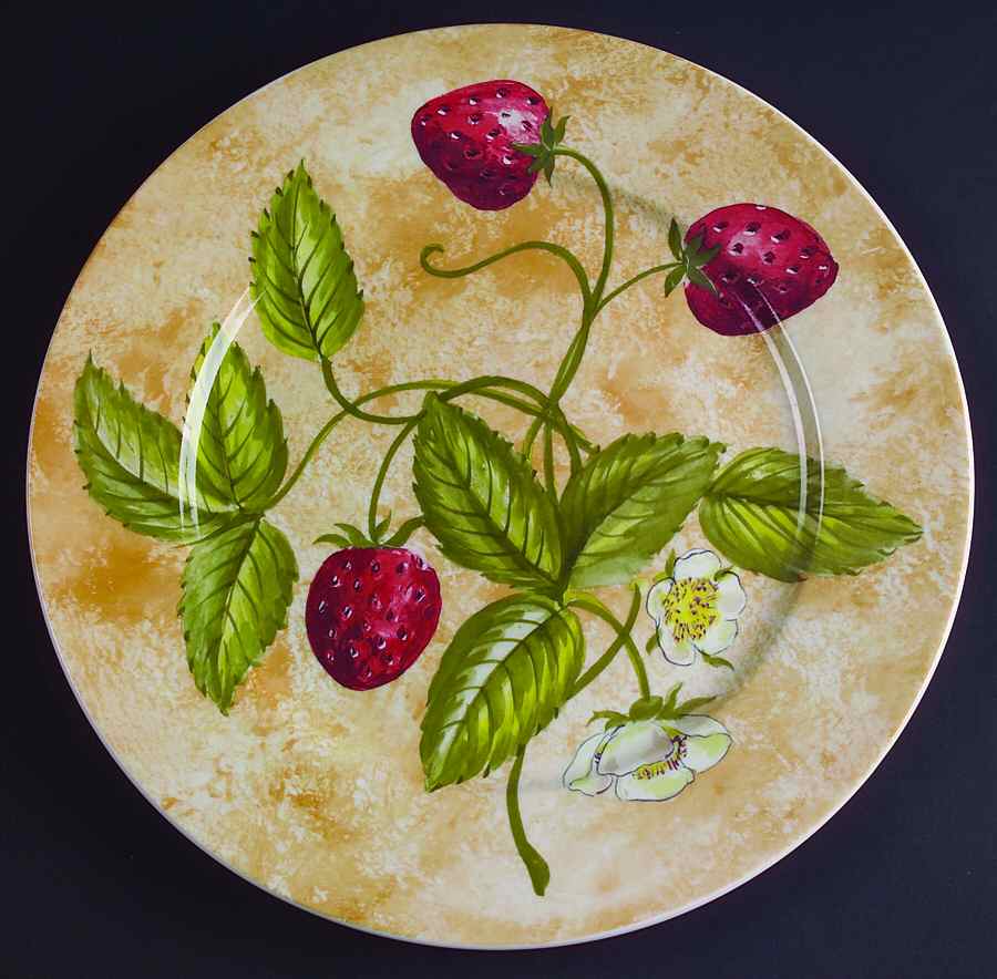 Berry Patch Accent Dinner Plate by American Atelier-1