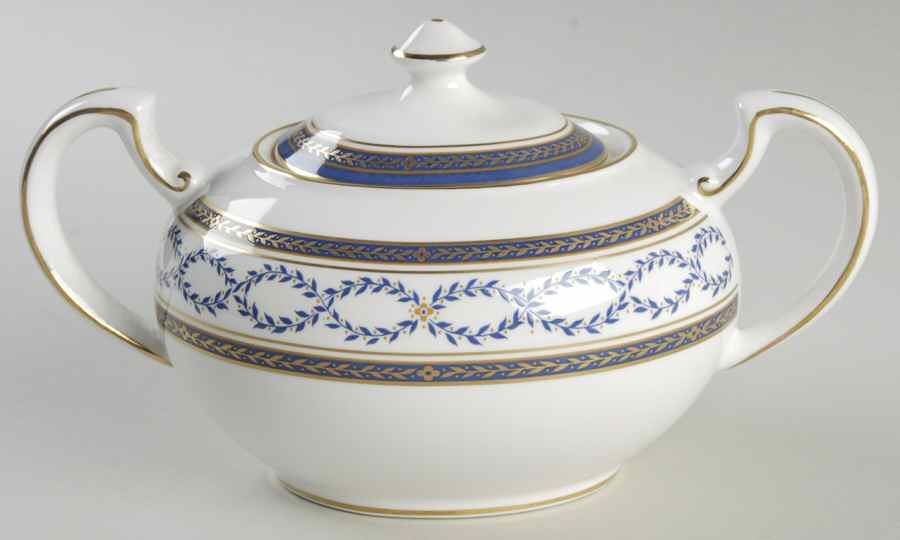 Blue Garland Sugar Bowl & Lid by John  Aynsley & Sons-1