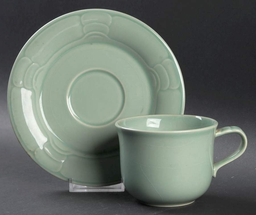Sculptura Celadon Flat Cup & Saucer Set by Arita-1