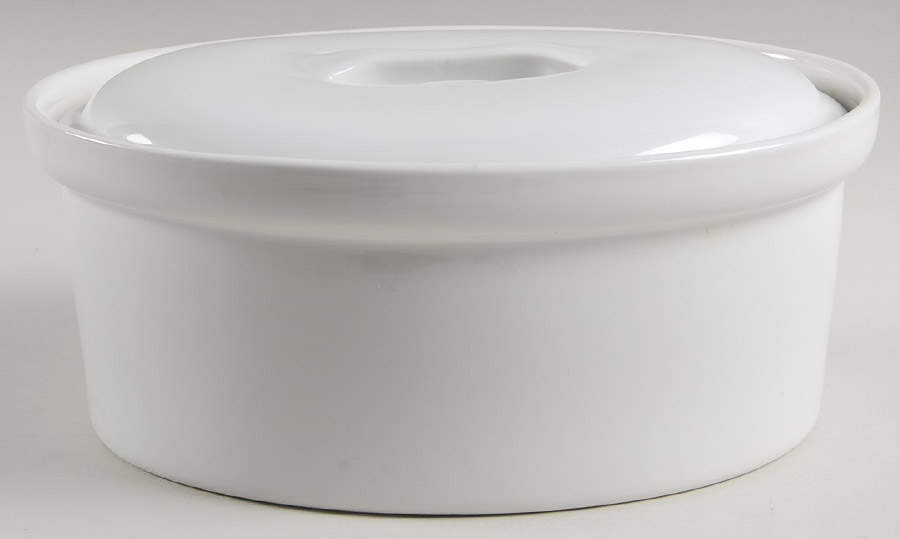 Classic Whiteware 2 Quart Oval Covered Casserole by Apilco-1