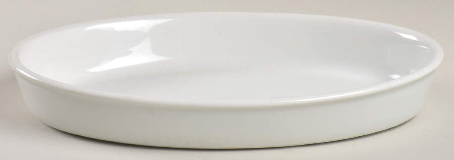 Classic Whiteware 10" Oval Fish Dish by Apilco-1