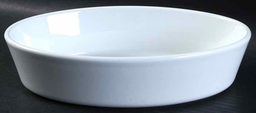 Classic Whiteware 10'' Oblong Roaster by Apilco-1