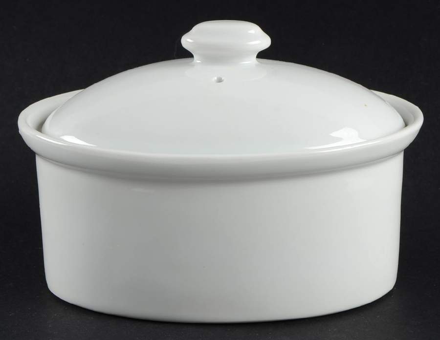 Classic Whiteware 10 Oz Oval Individual Casserole & Lid by Apilco-1