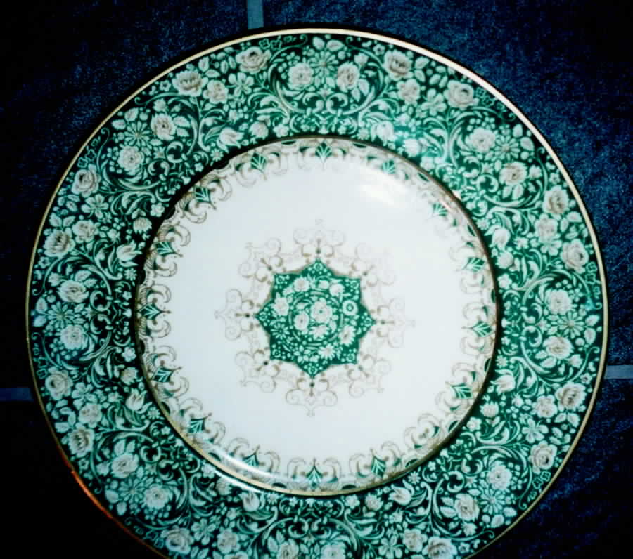 AHR398 Dinner Plate by Charles Ahrenfeldt-1