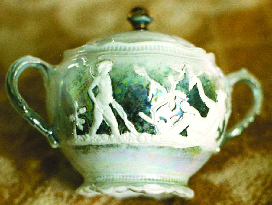 ATB8 Sugar Bowl & Lid by Altenburg-1