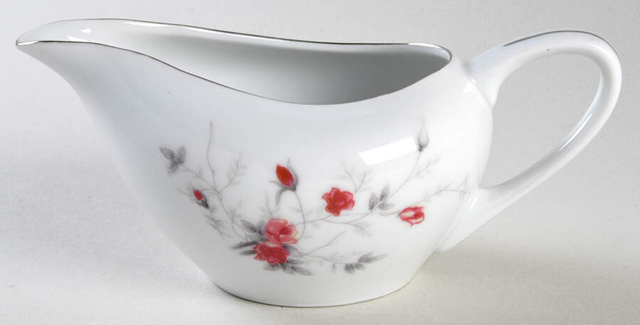 ART25 Creamer by Arita-1