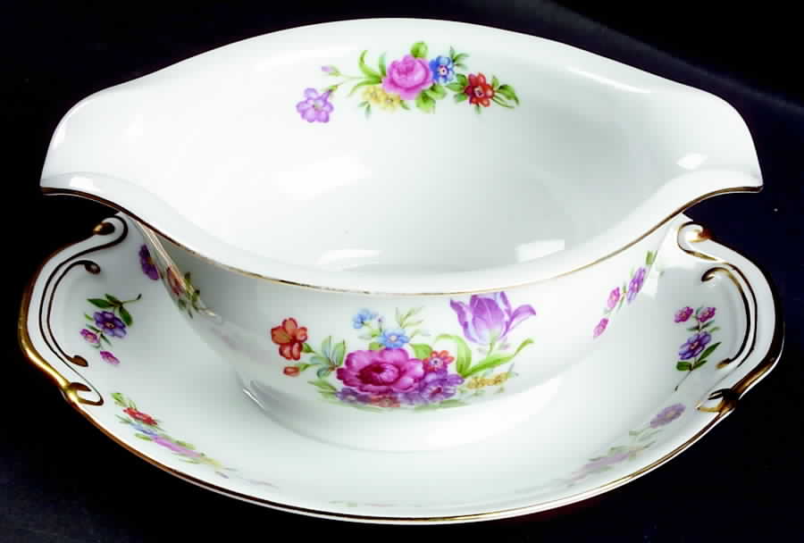 Dresdenia Gravy Boat with Attached Underplate by Aladdin-1