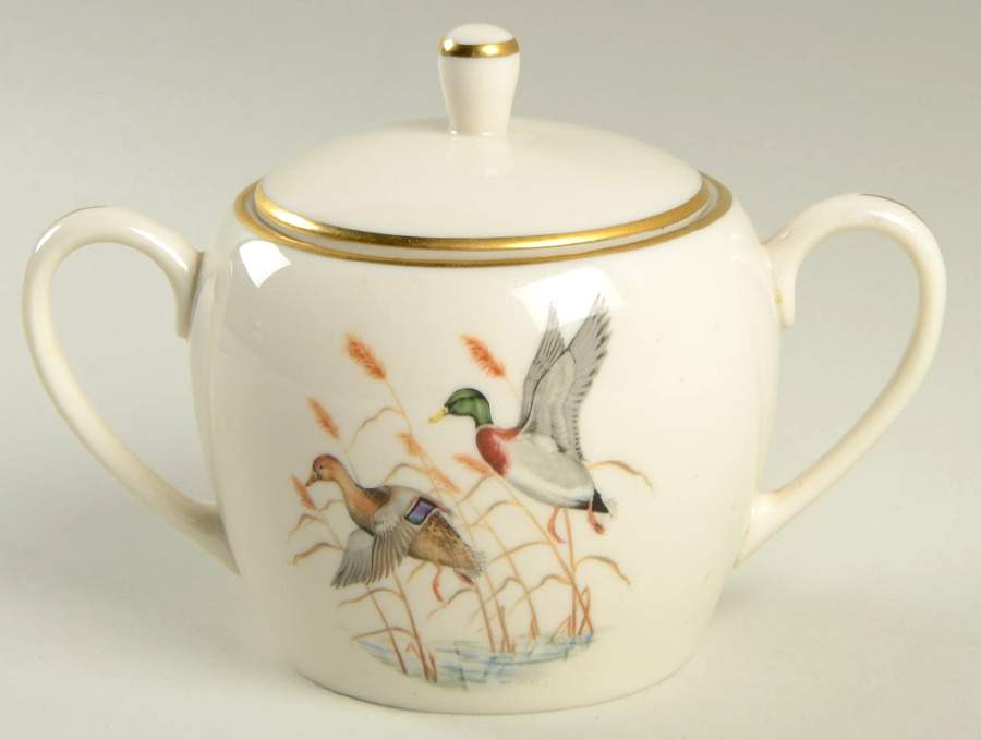 ABM4 Sugar Bowl & Lid by Abercrombie & Fitch-1