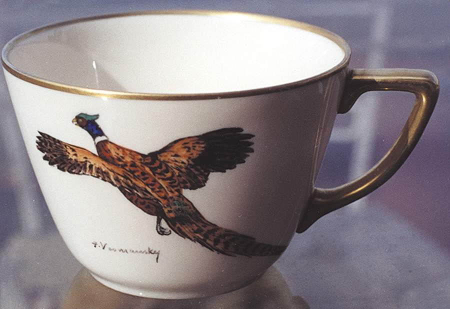 ABM4 Flat Cup by Abercrombie & Fitch-1