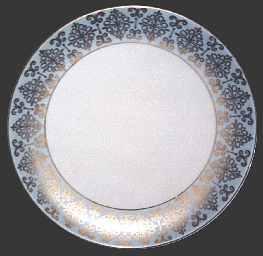 1816 Dinner Plate by Alka-1