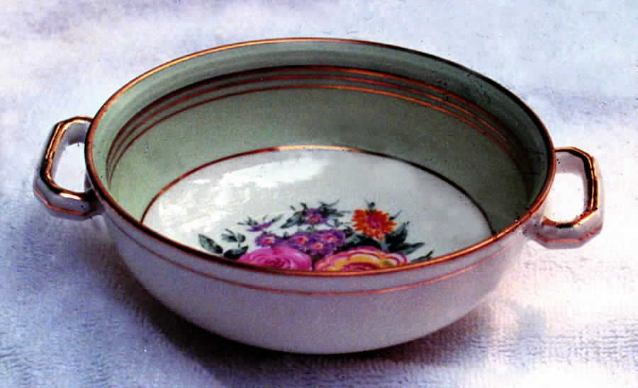 AHR414 Flat Cream Soup Bowl by Charles Ahrenfeldt-1