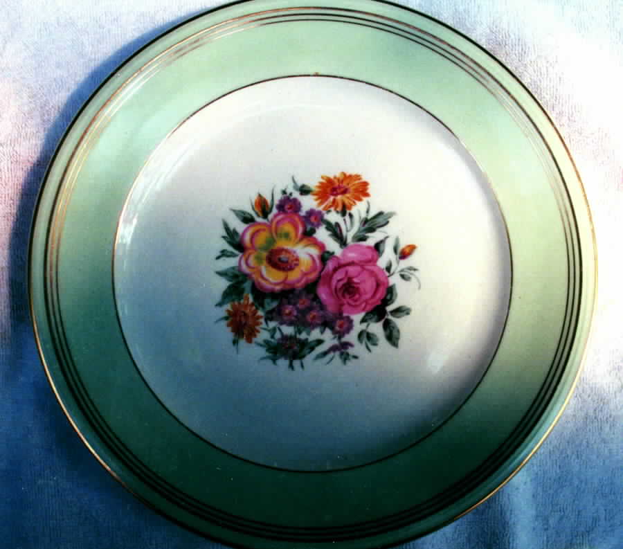 AHR414 Dinner Plate by Charles Ahrenfeldt-1