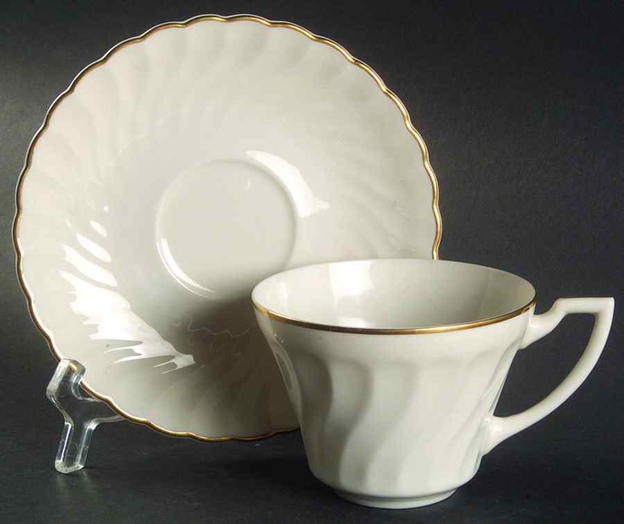 ABE29 Flat Cup & Saucer Set by Aberdeen-1