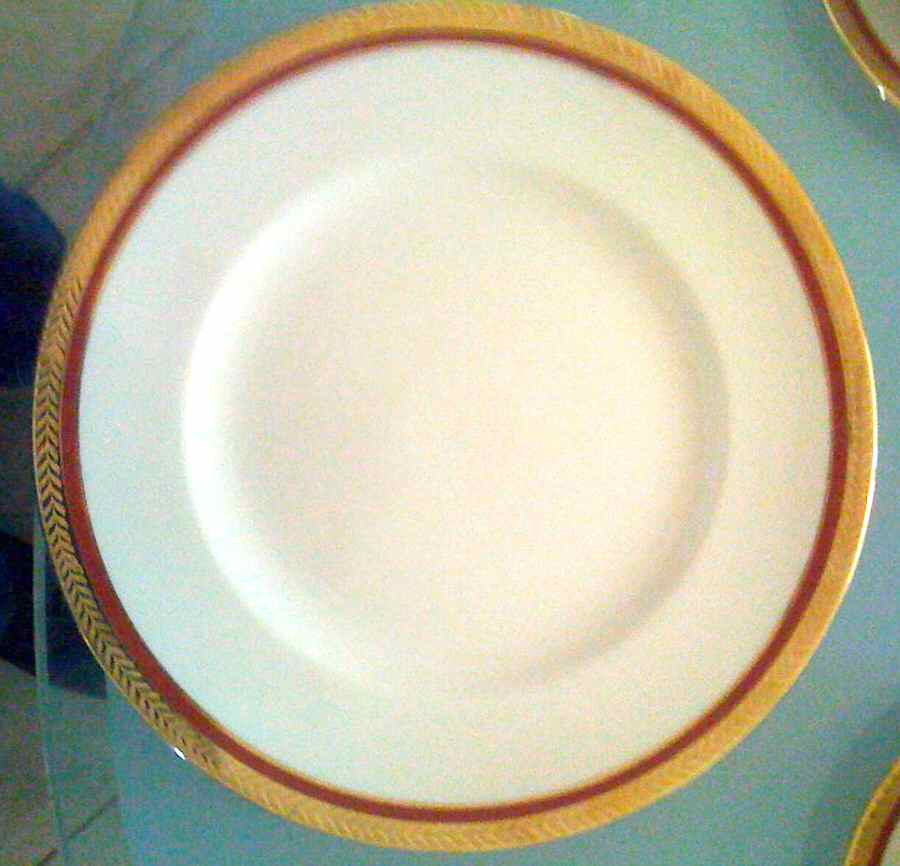 AR3R Dinner Plate by Art China-1