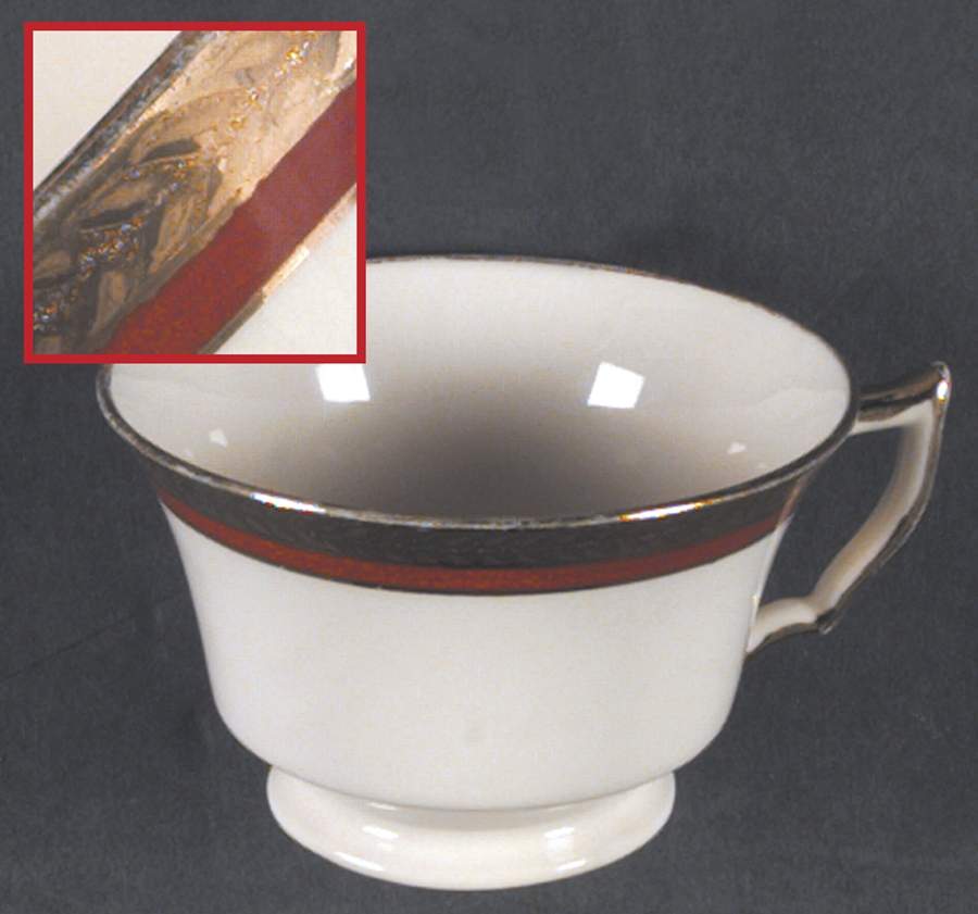 AR3R Footed Cup by Art China-1