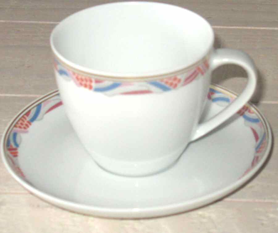 Malaga Flat Cup & Saucer Set by Arzberg-1