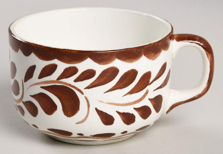 Puebla Brown Flat Cup by Anfora (Mexico)-1