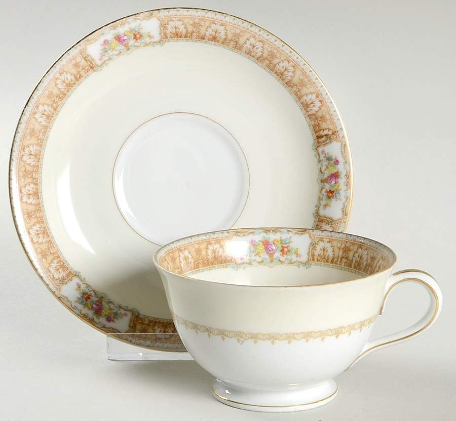 ADL11 Footed Cup & Saucer Set by Adline-1