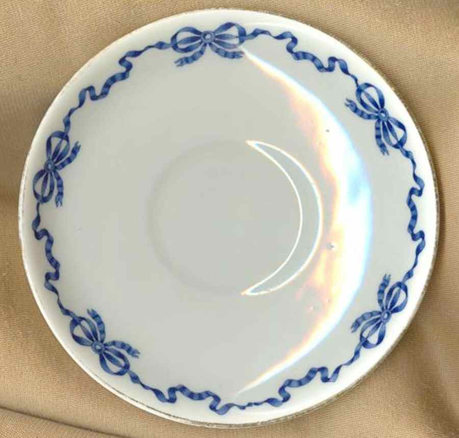 AYN77 Saucer by John  Aynsley & Sons-1