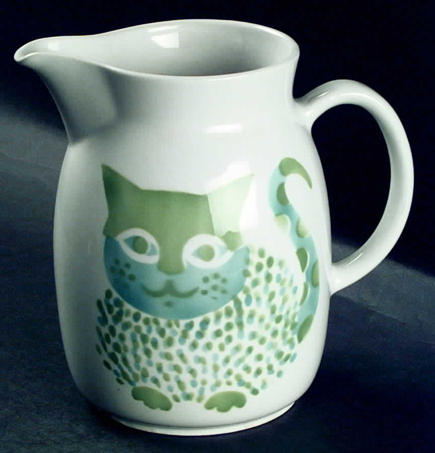 ARA79 56 Oz Pitcher by Arabia of Finland-1