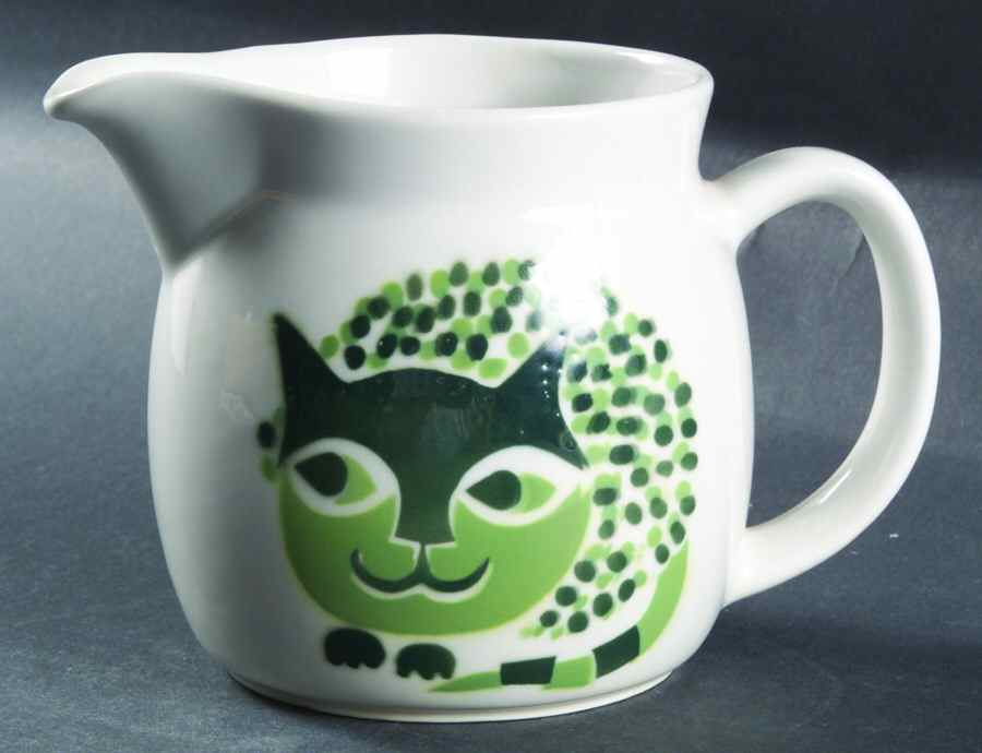 ARA79 16 Oz Pitcher by Arabia of Finland-1