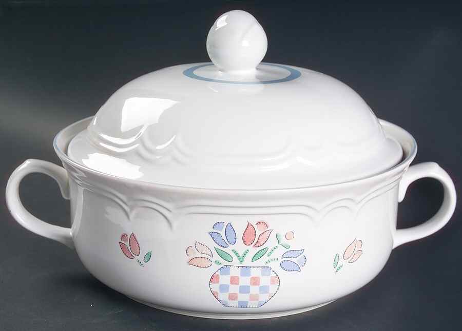 ATY1 2 Qt Round Covered Casserole by American Tapestry-1