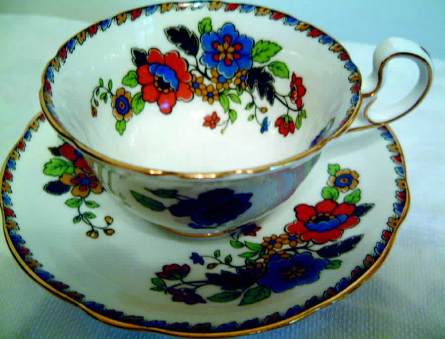 B111 Footed Cup & Saucer Set by John  Aynsley & Sons-1