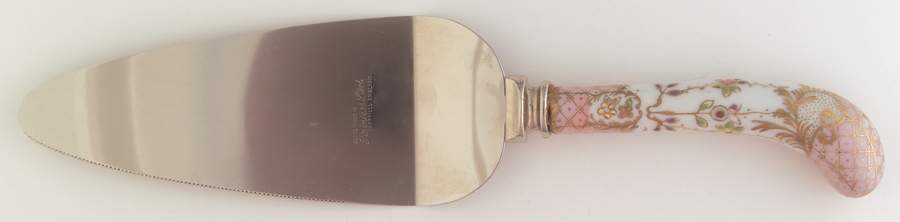 Floraine (Pink) Pie & Cake Server with Stainless Blade by A & E Lewis (Germany)-1