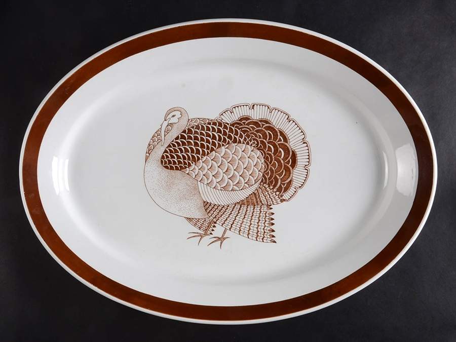 ARA83 18" Oval Serving Platter by Arabia of Finland-1
