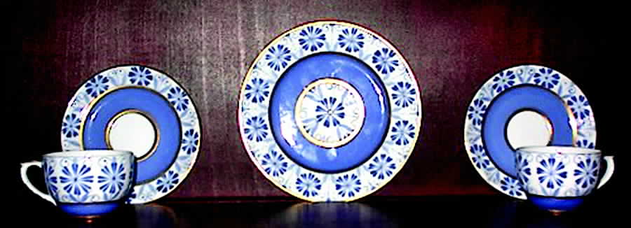 ARA86 Salad Plate by Arabia of Finland-1