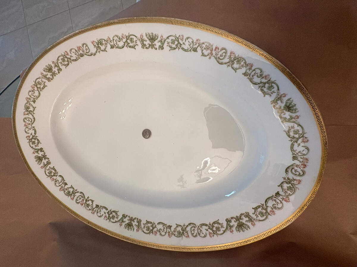 AHR470 19" Oval Serving Platter by Charles Ahrenfeldt-1