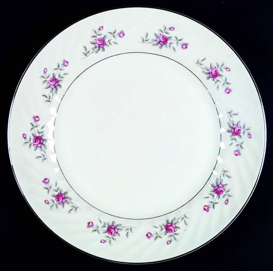 Sosette Dinner Plate by Arlen-1