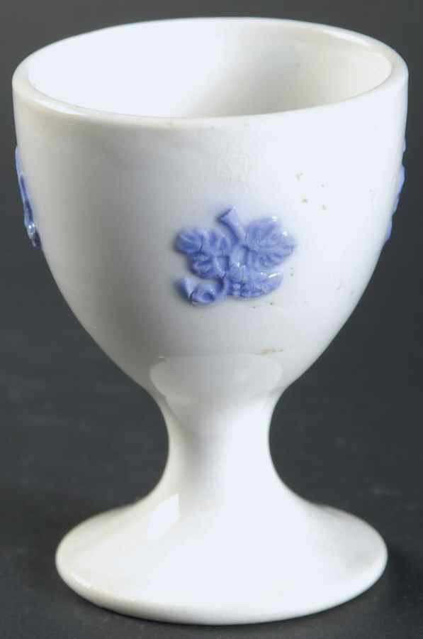 Chelsea (Smooth, No Embossing) Single Egg Cup by Adderley-1