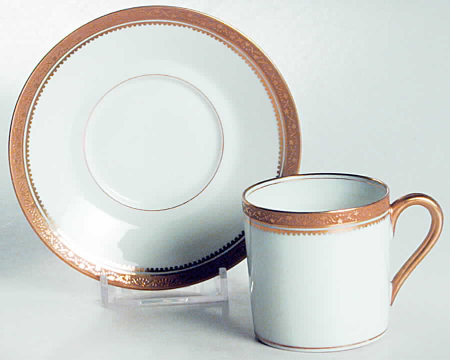 AHR500 Flat Demitasse Cup & Saucer Set by Charles Ahrenfeldt-1