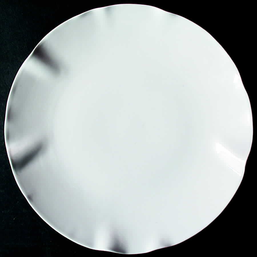 92001 Dinner Plate by Arita-1