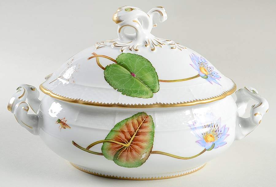 Waterlily Seascape Oval Tureen & Lid by Anna Weatherley-1