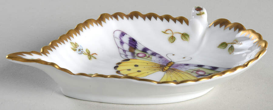 Budapest Spring 5" Leaf Dish by Anna Weatherley-1