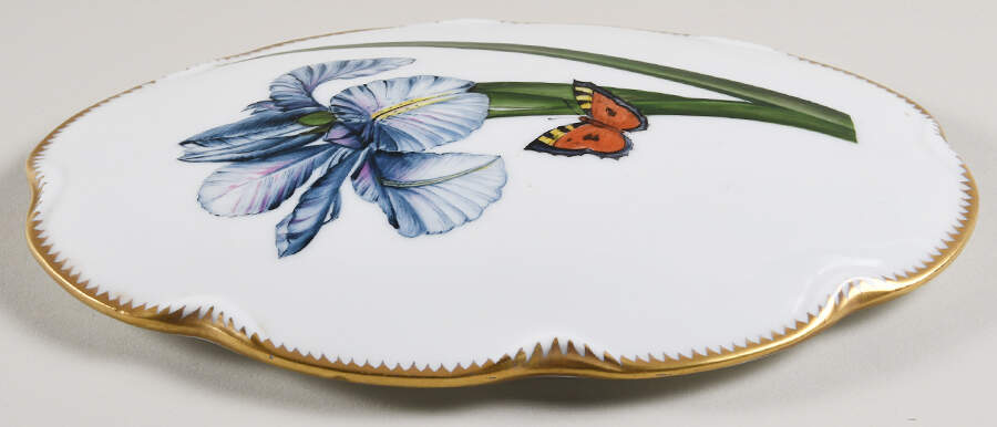 Budapest Spring Lid for Oval Box by Anna Weatherley-1