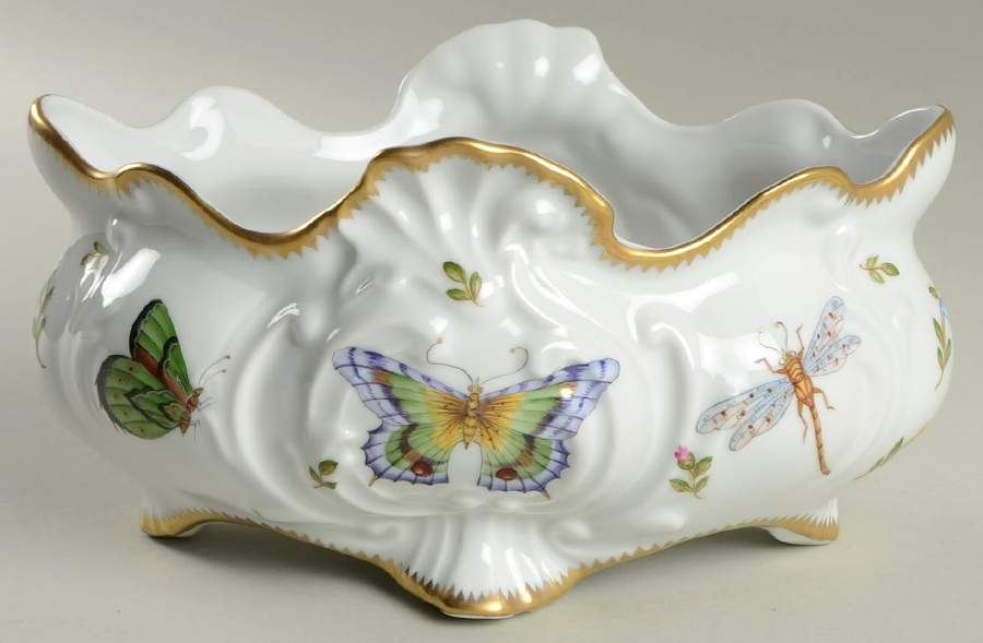 Budapest Spring Oval Cachepot by Anna Weatherley-1