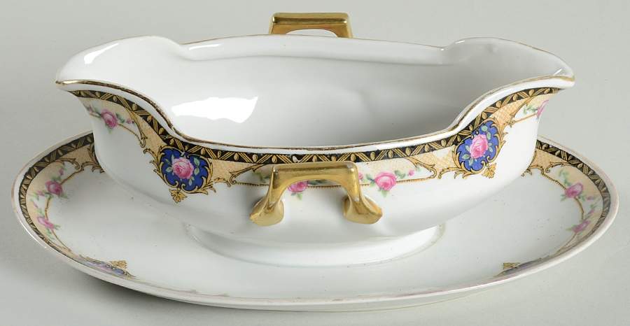 ALZ1 Gravy Boat with Attached Underplate by A Laufer (Czech)-1