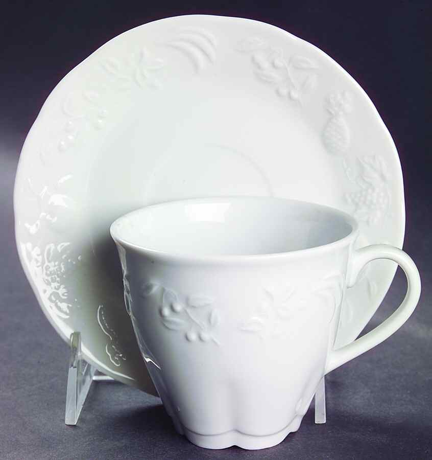API5 Flat Cup & Saucer Set by Apilco-1