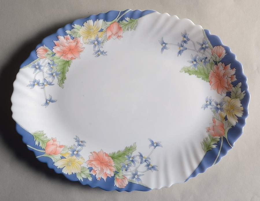 Florine 13" Oval Serving Platter by Arcopal-1