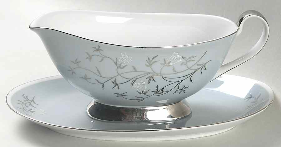 Belmar Gravy Boat & Underplate/Relish by Arlen-1