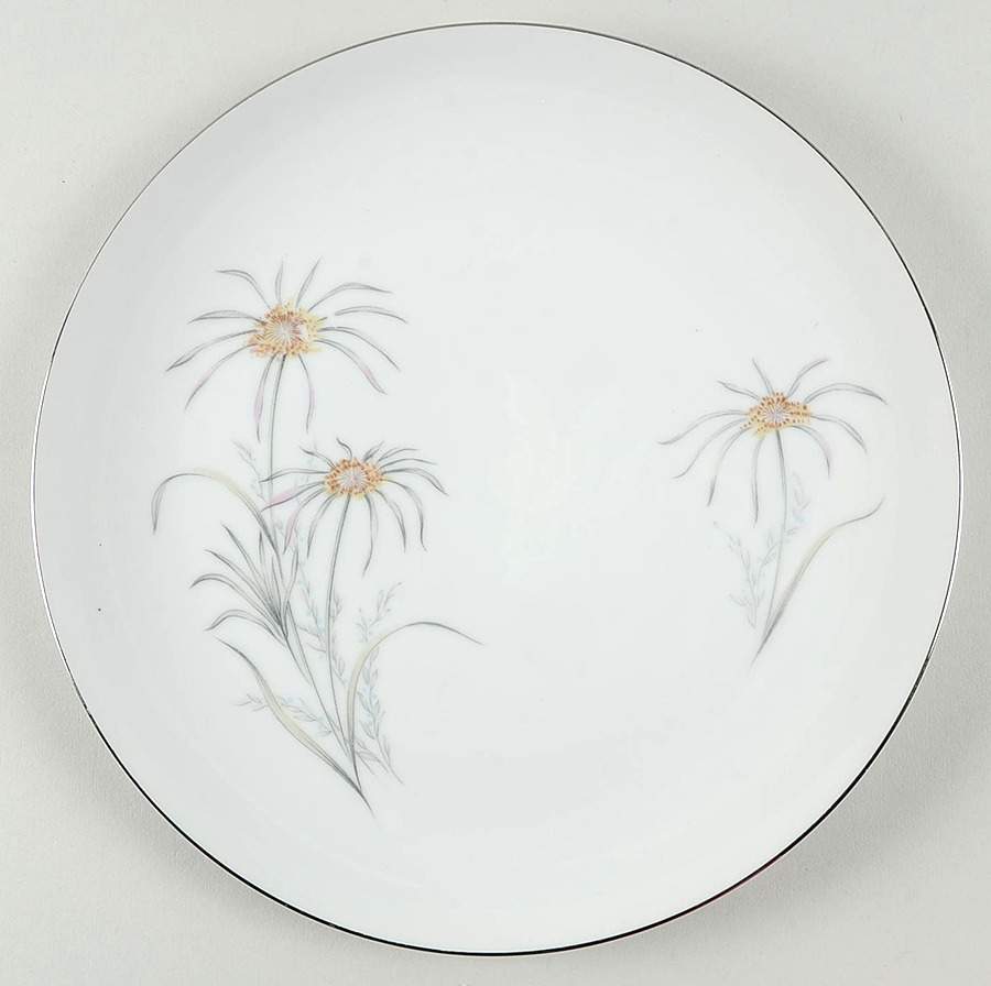 Bonnie Dinner Plate by American Queen-1