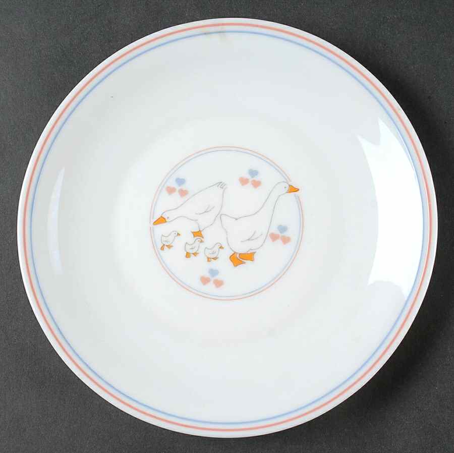 Hearts 'N Geese Salad Plate by Arcopal-1