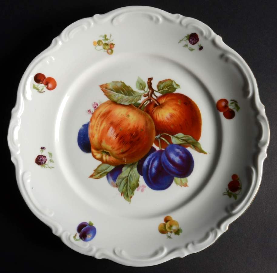 Debra Dinner Plate by Amzo-1