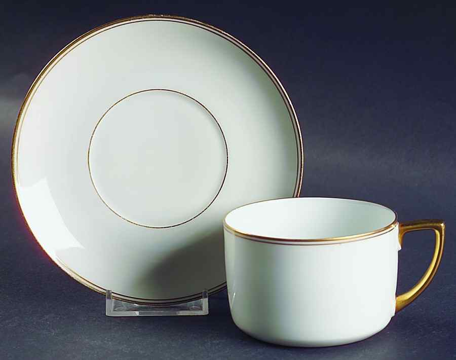 A-1936 Flat Cup & Saucer Set by Altrohlau-1